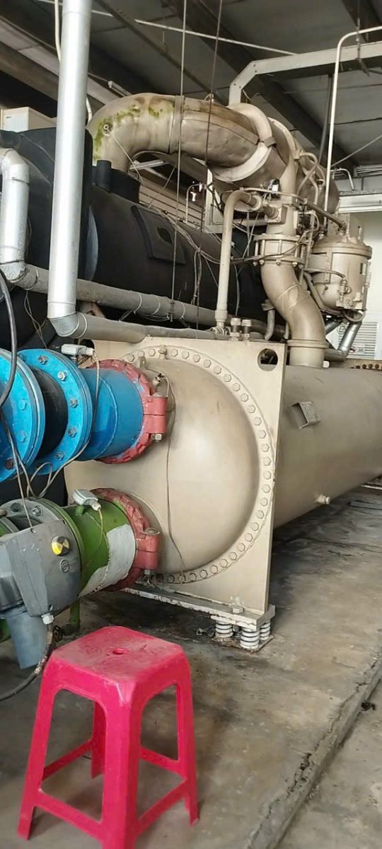 bảo trì máy lạnh chiller tại bình thạnh